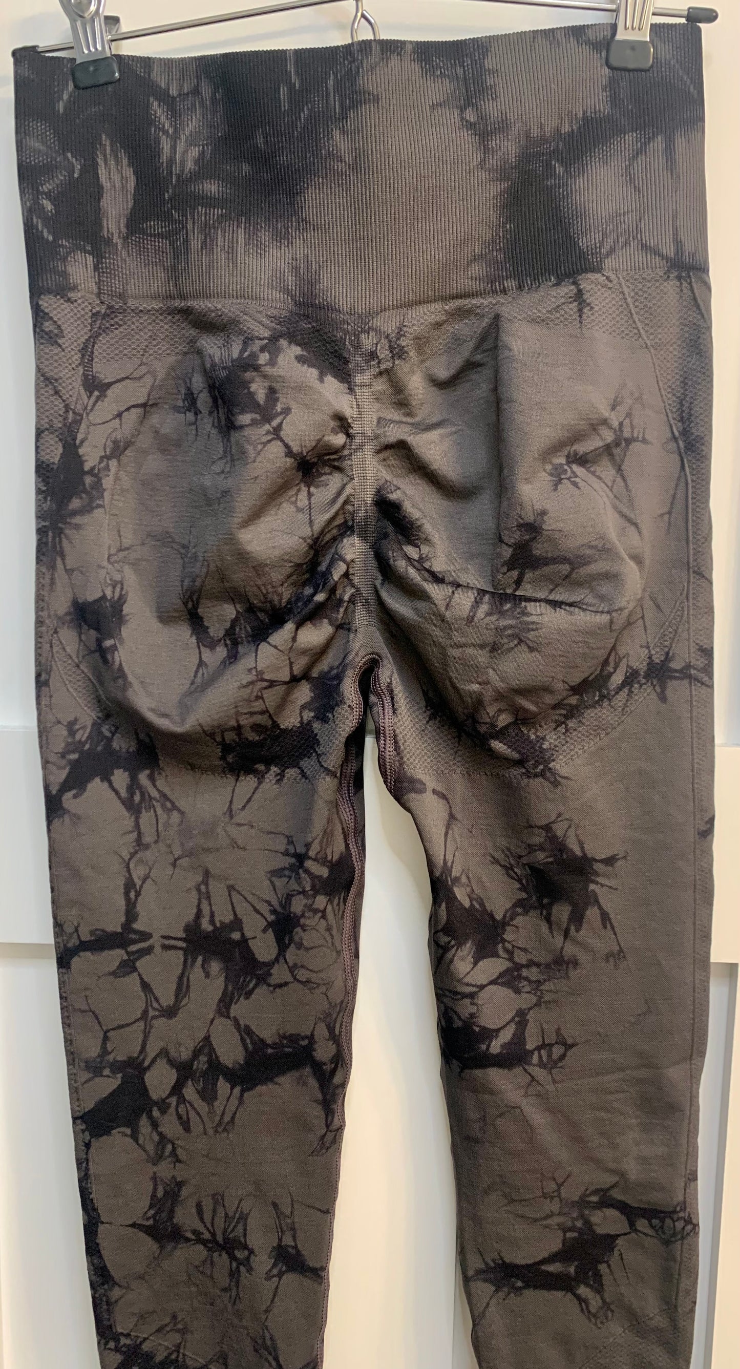 Tie dyed seamless leggings